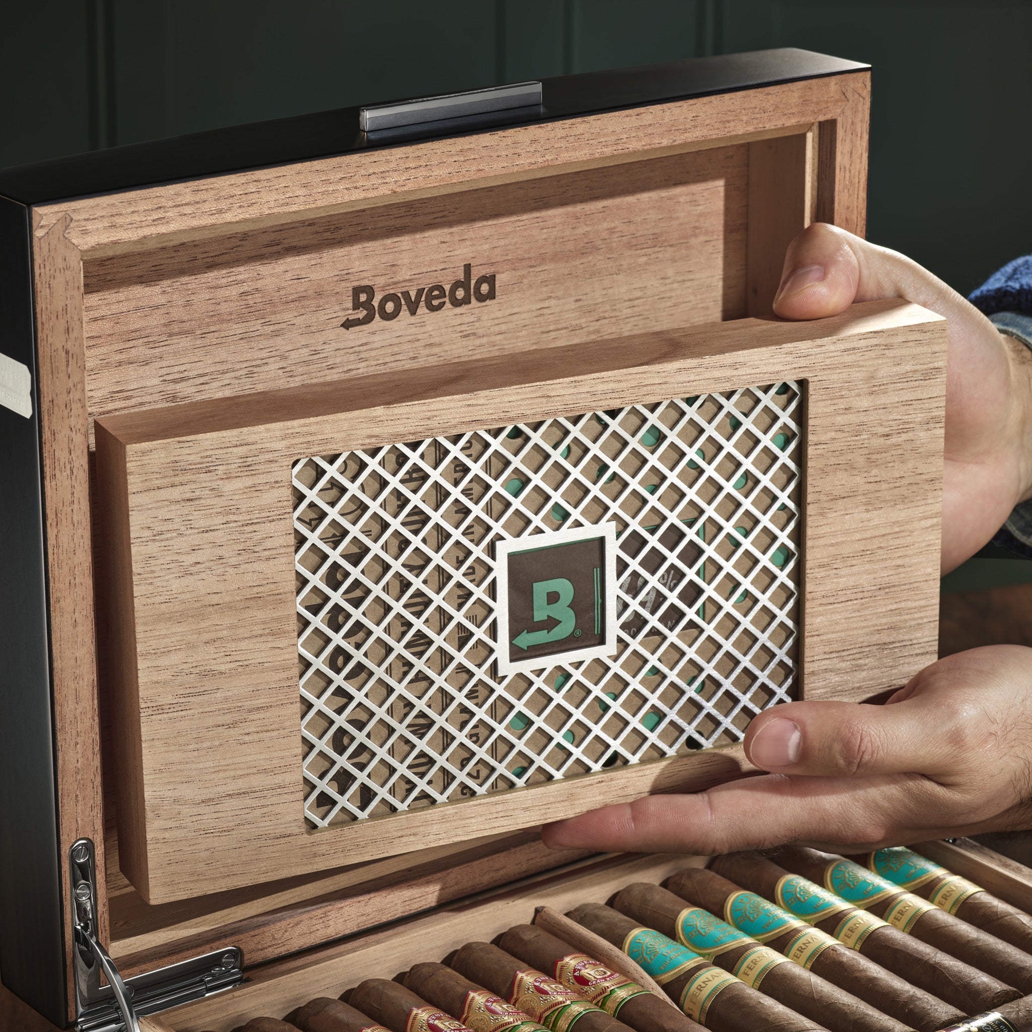 Built in magnetic Boveda Size 320 Holder displayed in a Boveda Humidor