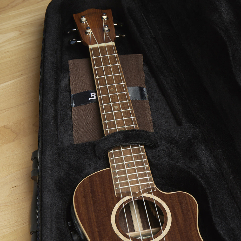 Boveda fabric holder inside a ukulele case